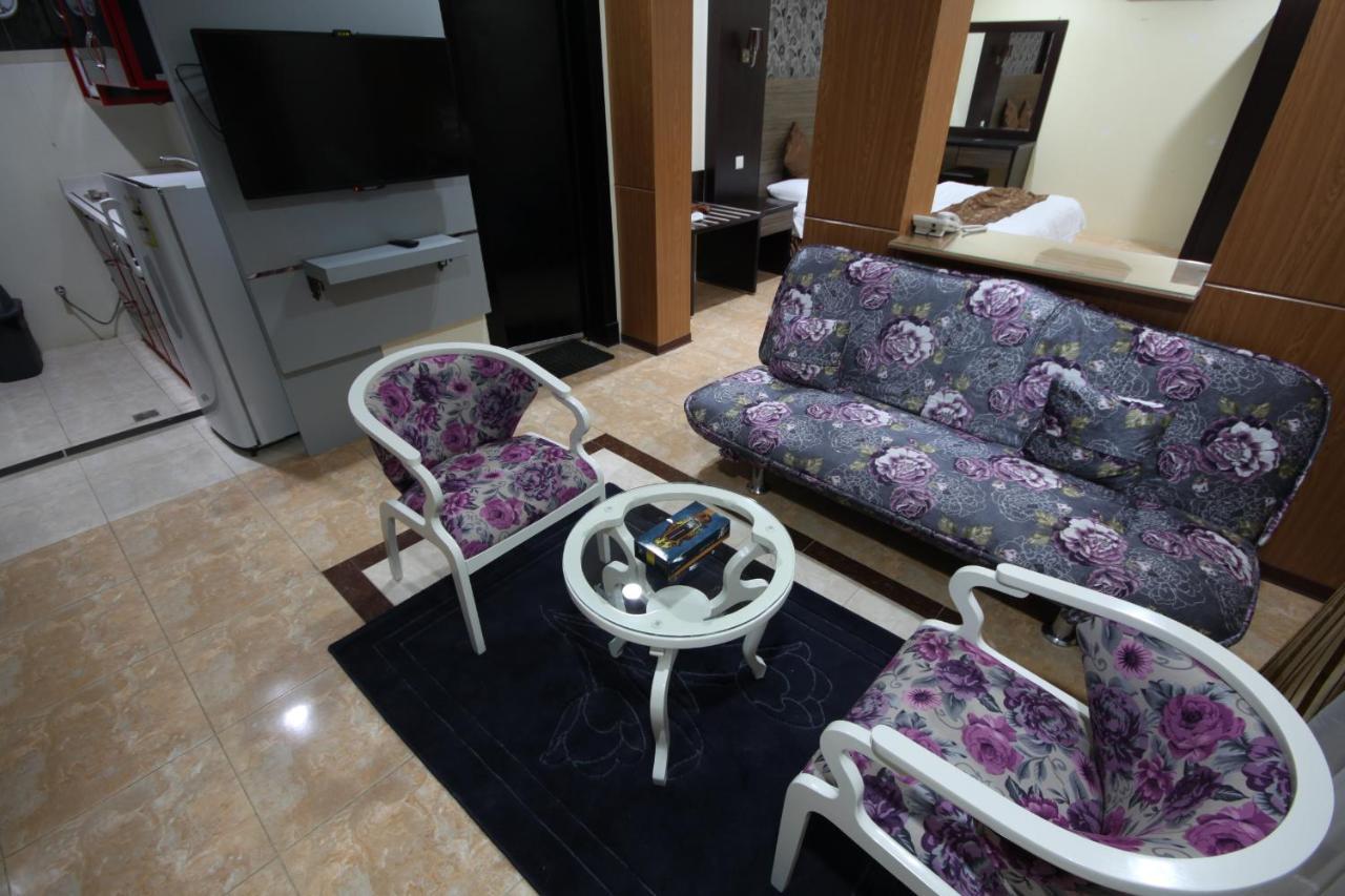 Mocador Furnished Apartments 2 Riad Exterior foto
